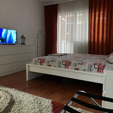 Ana Center Apartment Galati  Ngoại thất bức ảnh