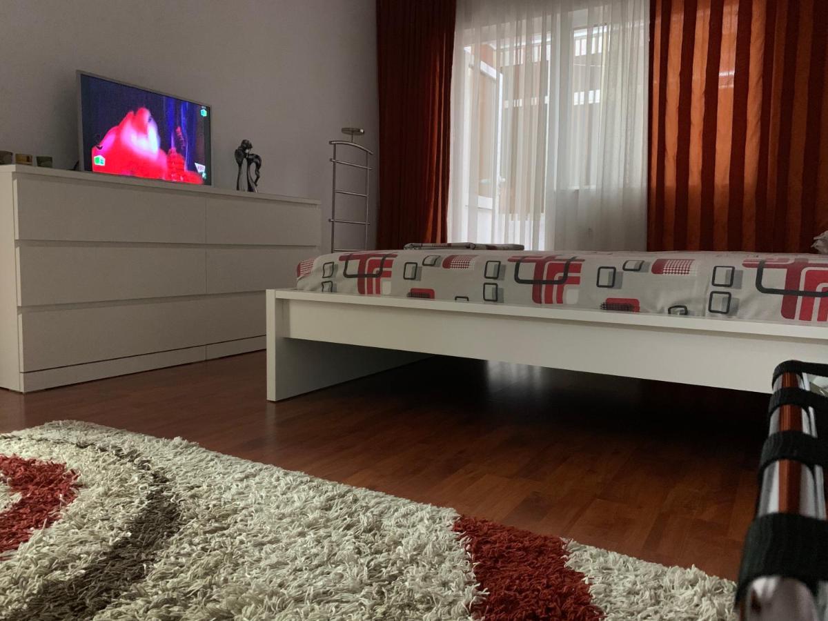 Ana Center Apartment Galati  Ngoại thất bức ảnh